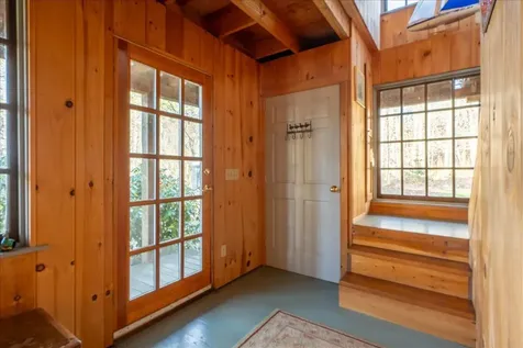 16 Glidden Ledge Road South Bristol ME 04568