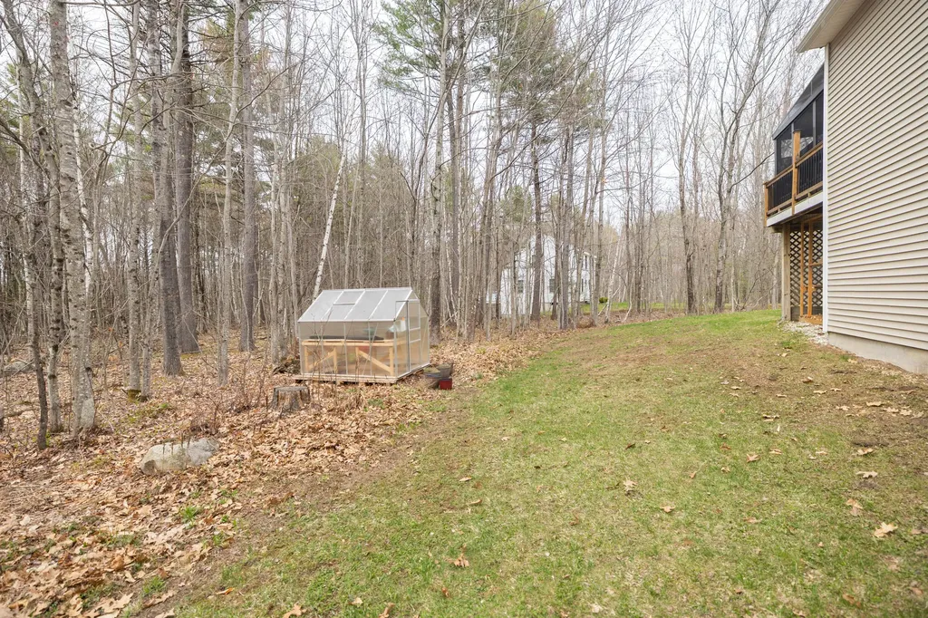 189 Autumn Drive Poland ME 04274