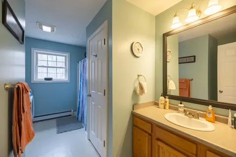 189 Autumn Drive Poland ME 04274