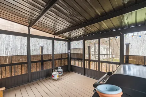 189 Autumn Drive Poland ME 04274