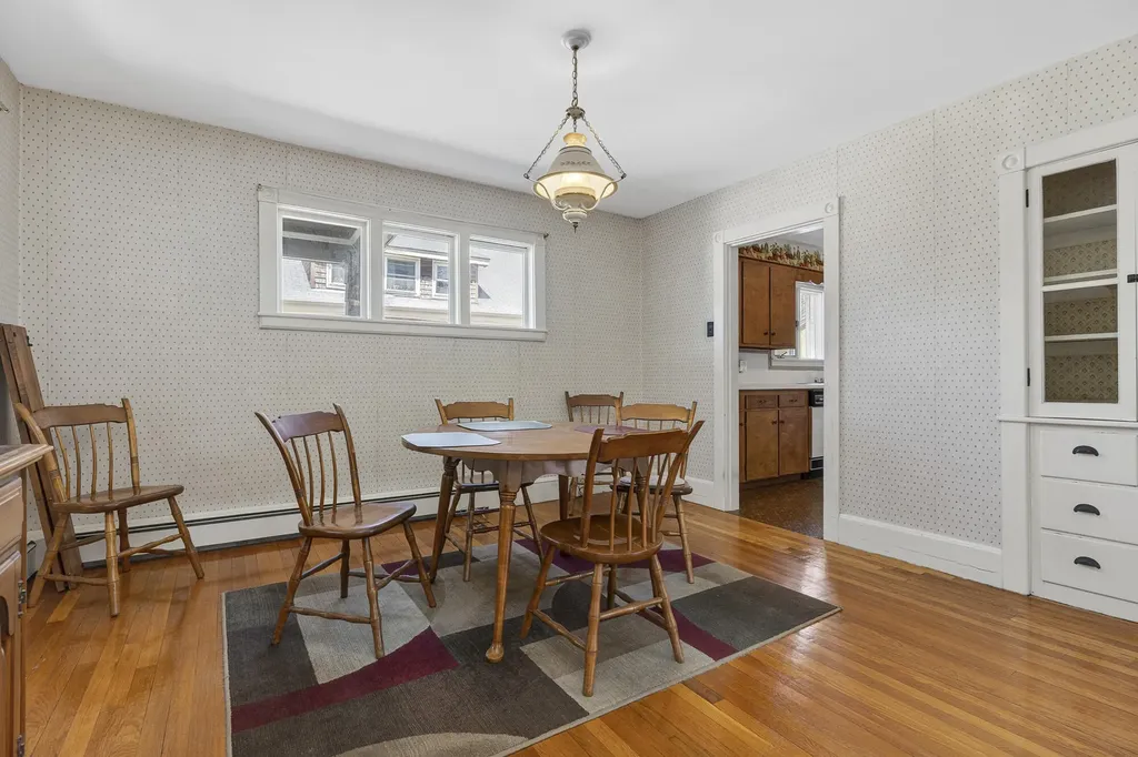 192 Harriet Street South Portland ME 04106