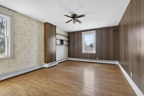 192 Harriet Street South Portland ME 04106