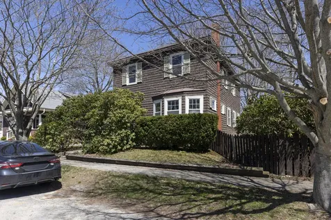 192 Harriet Street South Portland ME 04106