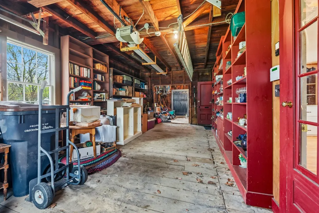 567 Main Street Sanford ME 04083