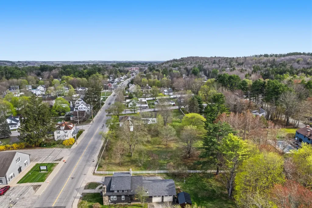 567 Main Street Sanford ME 04083