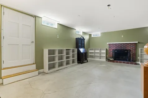 567 Main Street Sanford ME 04083