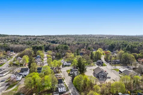 567 Main Street Sanford ME 04083