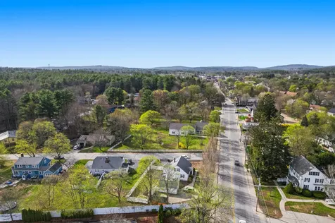 567 Main Street Sanford ME 04083