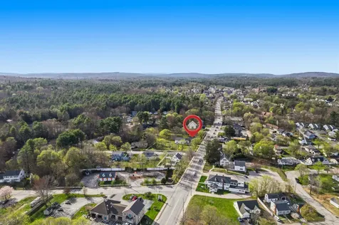 567 Main Street Sanford ME 04083