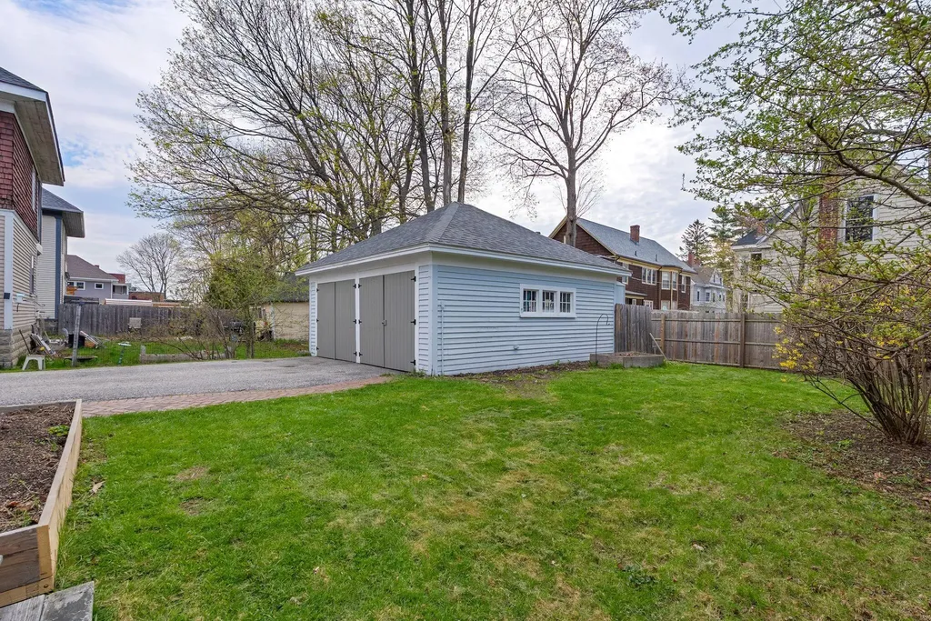 106 Dartmouth Street Portland ME 04103