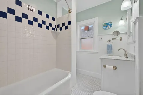 106 Dartmouth Street Portland ME 04103