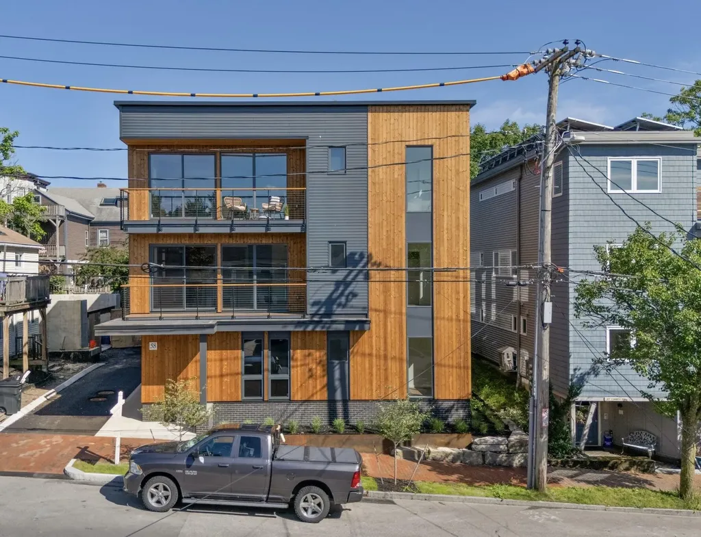 58 Cumberland Avenue Portland ME 04101