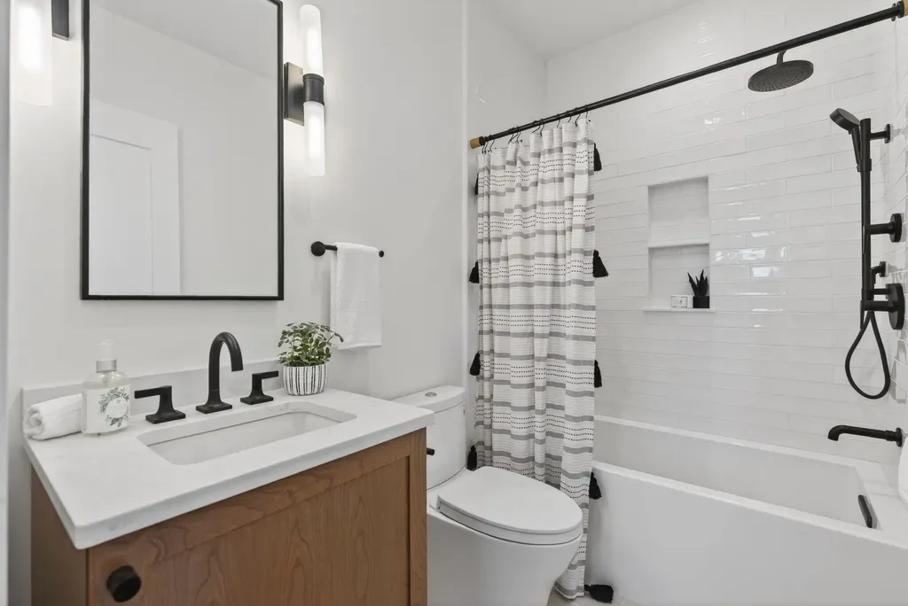 58 Cumberland Avenue Portland ME 04101
