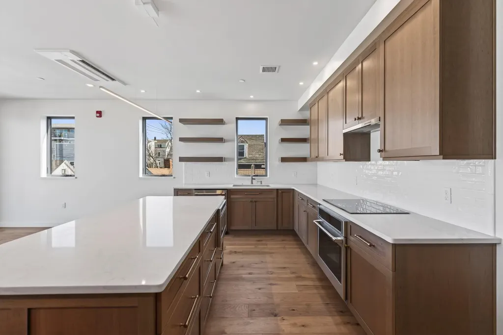 58 Cumberland Avenue Portland ME 04101