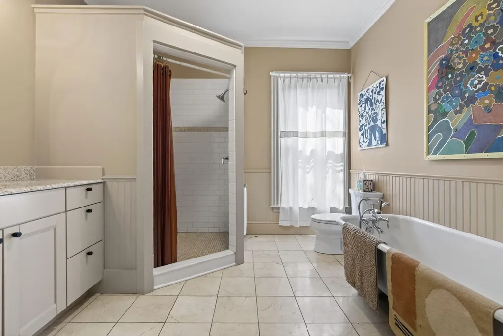 494 Cumberland Avenue Portland ME 04101