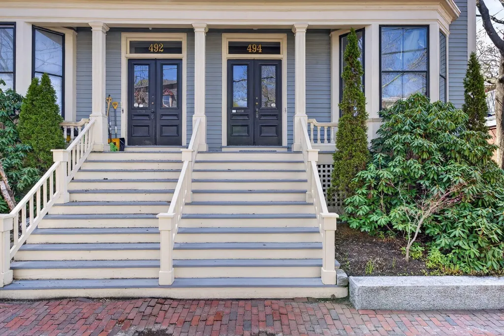 494 Cumberland Avenue Portland ME 04101