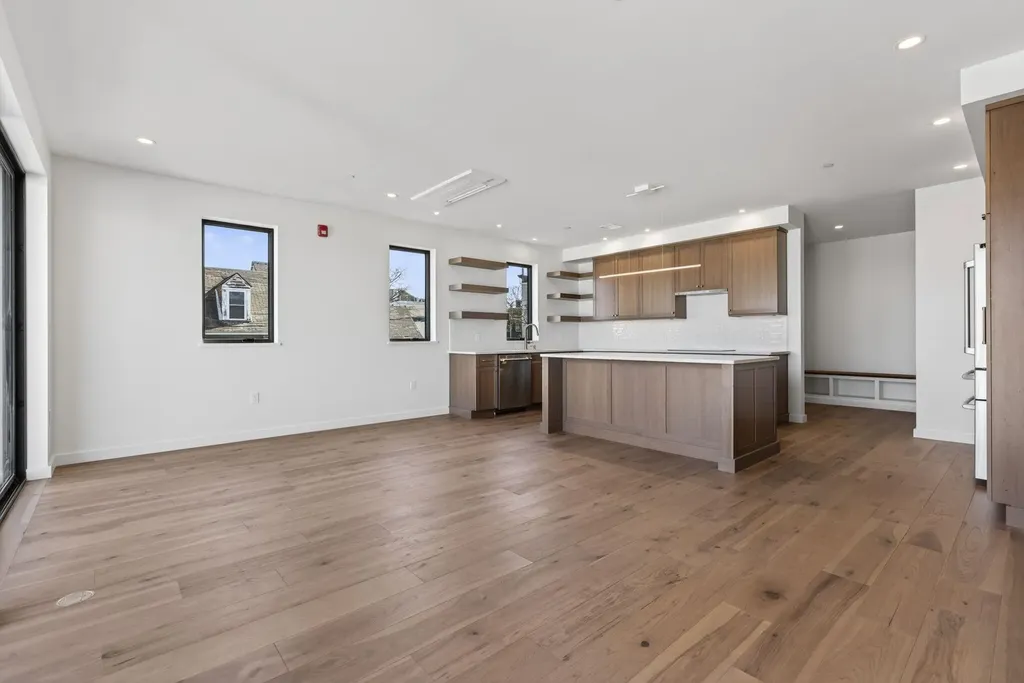 58 Cumberland Avenue Portland ME 04101