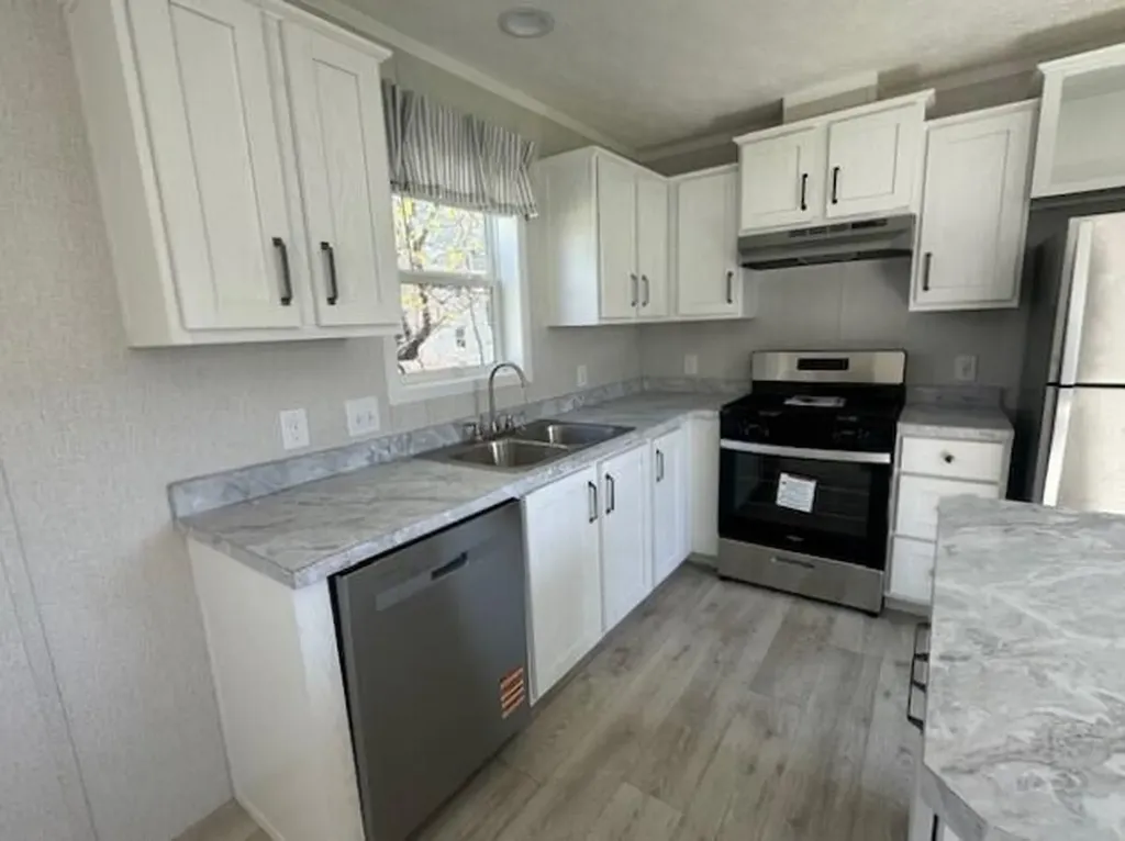 10 Burrill Street Waterville ME 04901