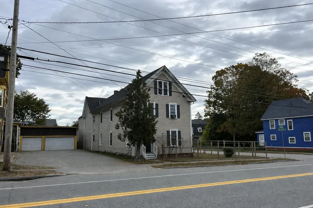 365 Turner Street Auburn ME 04210