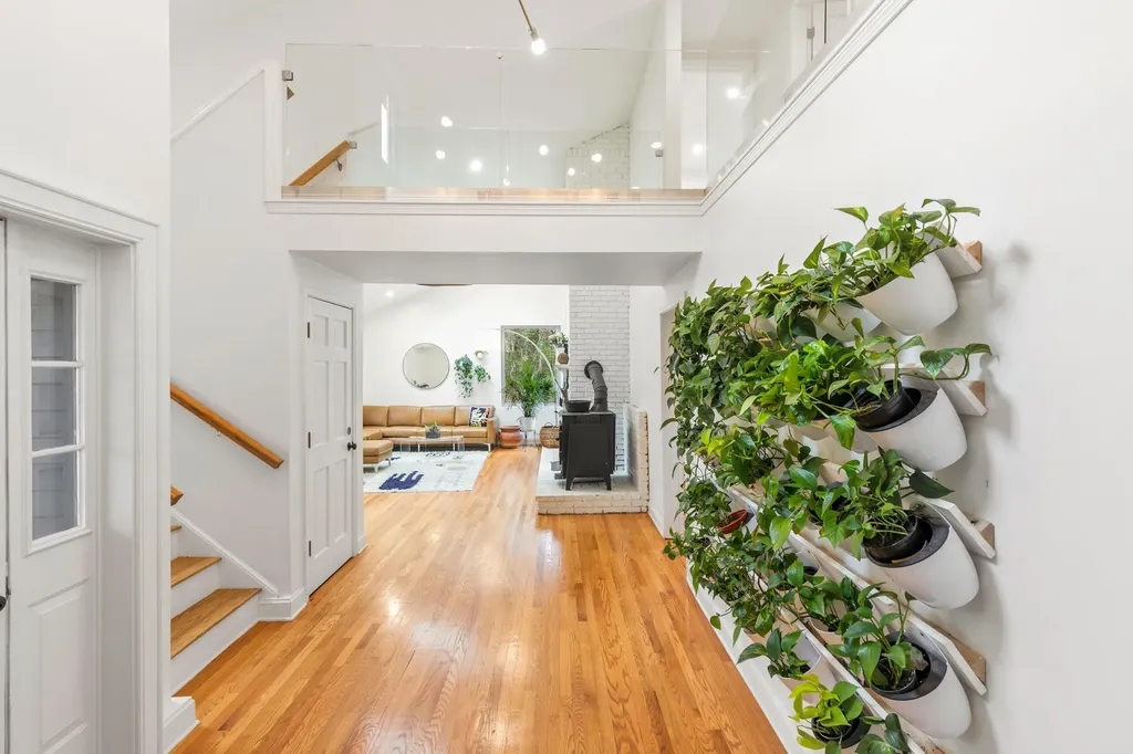 34 Cranbrook Drive Cape Elizabeth ME 04107