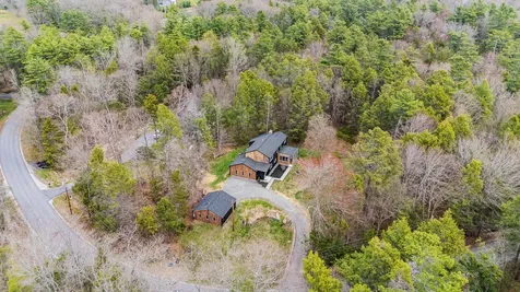 34 Cranbrook Drive Cape Elizabeth ME 04107