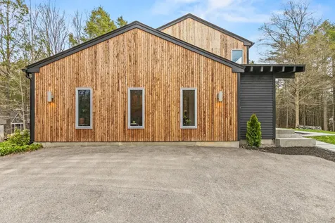 34 Cranbrook Drive Cape Elizabeth ME 04107