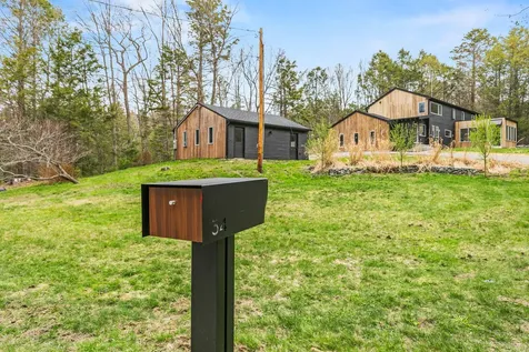 34 Cranbrook Drive Cape Elizabeth ME 04107