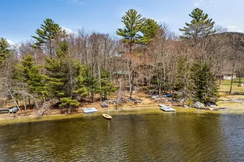 21 Jones Drive Hartford ME 04220