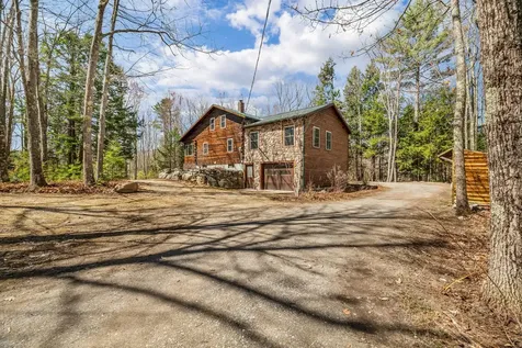 21 Jones Drive Hartford ME 04220