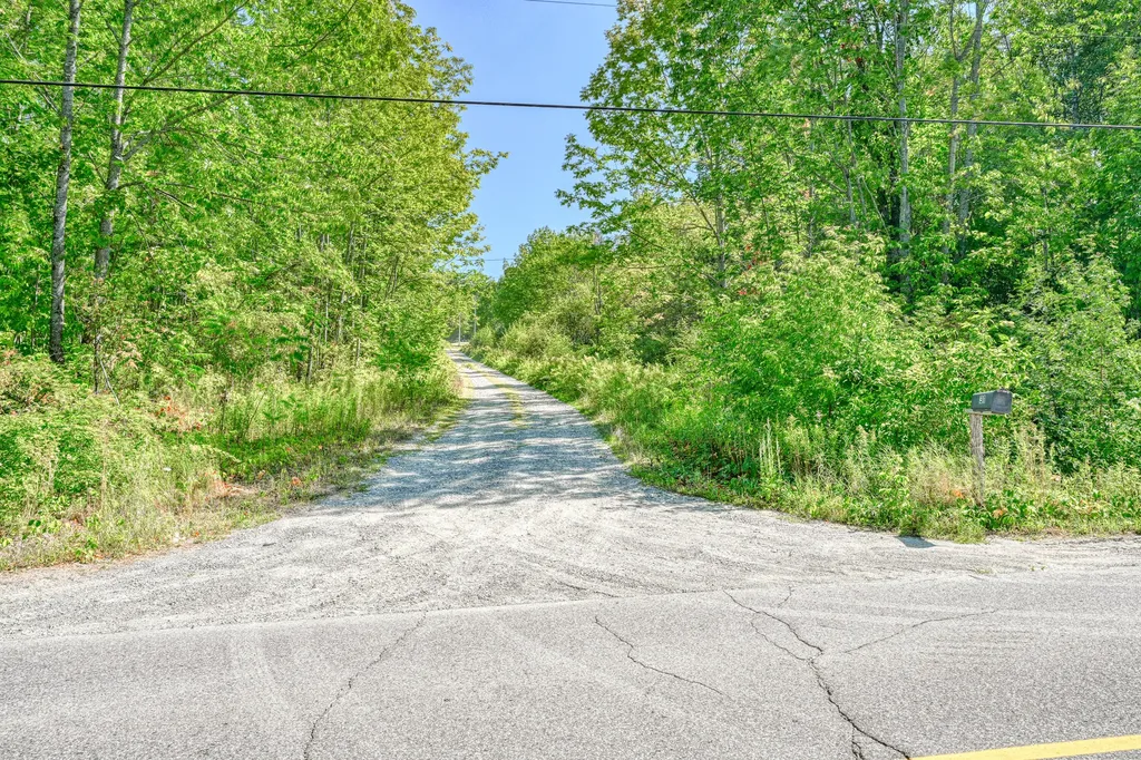 000 E Ridge Road Cornville ME 04976