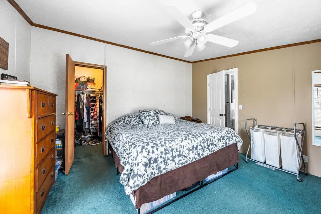 43 Main Street Corinth ME 04427
