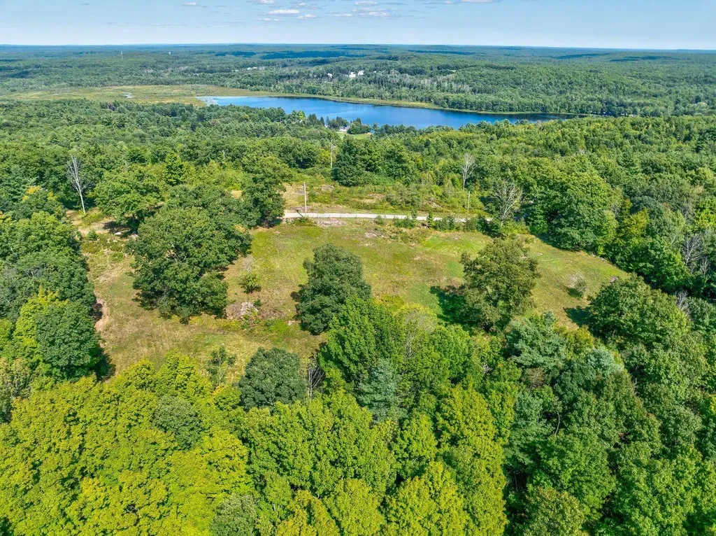 100-101 Payeur Lane Alfred ME 04002