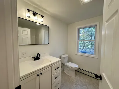 11 Deer Run Augusta ME 04330