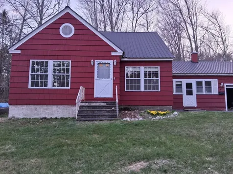 431 Raymond Street Rumford ME 04276