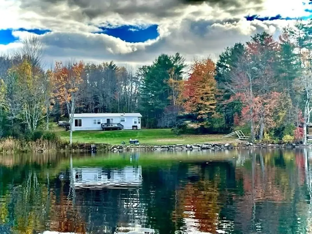 23 Little Cobbossee Avenue Winthrop ME 04364