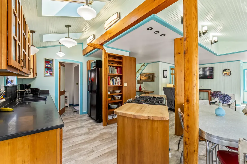 62 Evergreen Avenue Old Orchard Beach ME 04064