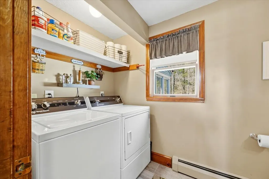 15 Wildwood Drive Sanford ME 04073