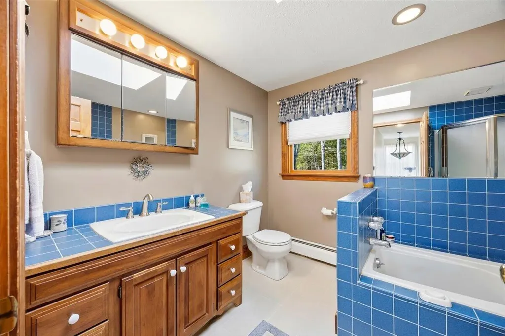15 Wildwood Drive Sanford ME 04073