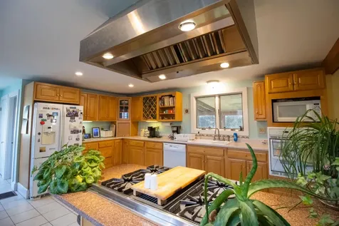 431 Newburgh Road Hermon ME 04401