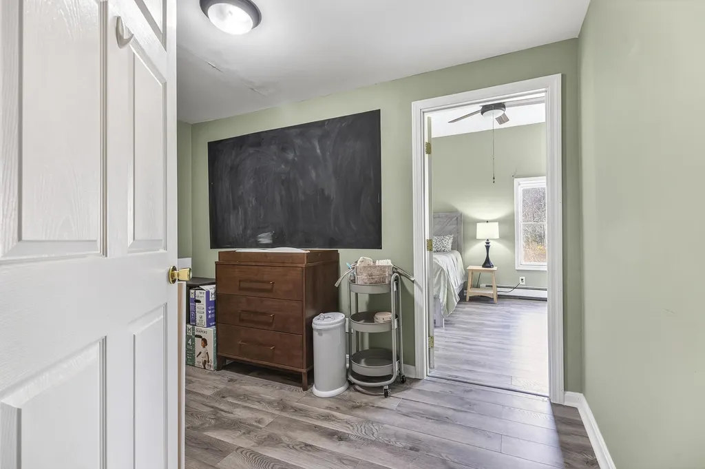 411 Shaker Road Gray ME 04039