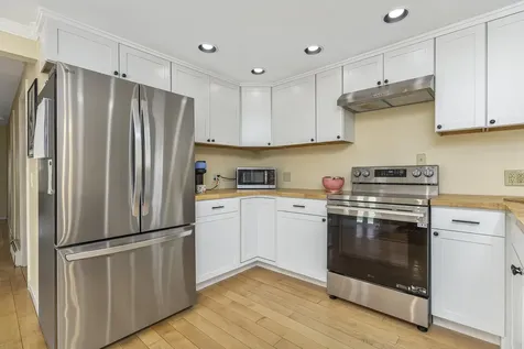 411 Shaker Road Gray ME 04039
