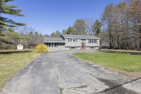 411 Shaker Road Gray ME 04039