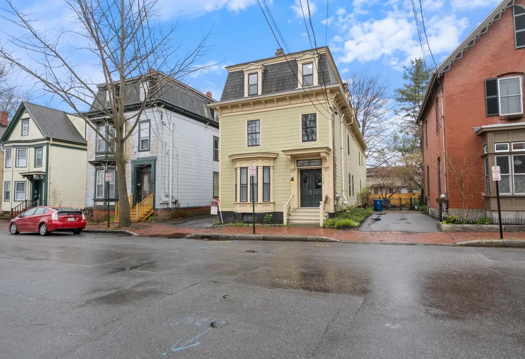 112 Clark Street Portland ME 04102