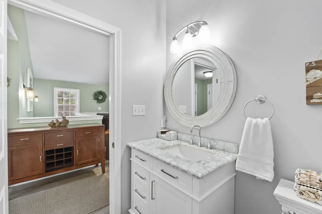 1307 Deer Run Casco ME 04015