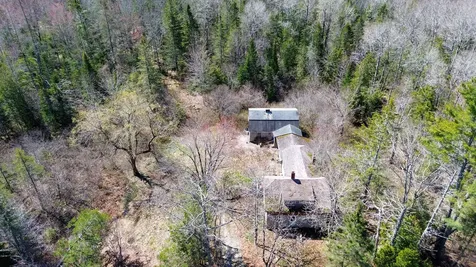 2413 U.s. 1 Sullivan ME 04664