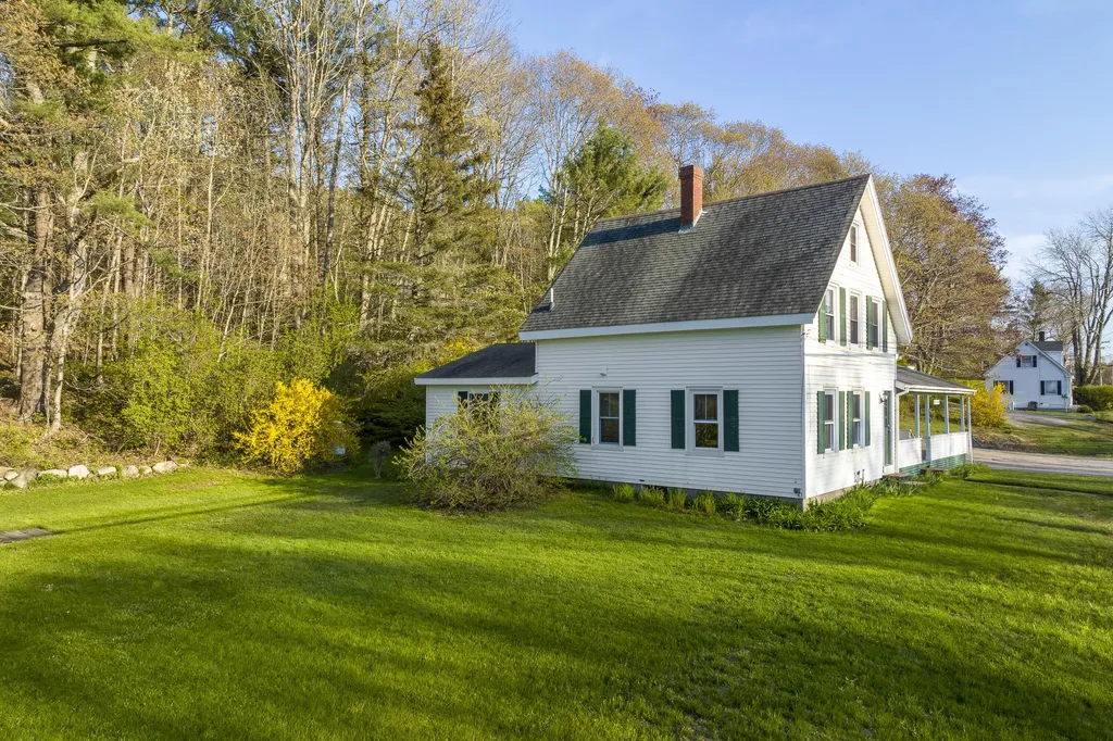 934 Wiscasset Road Boothbay ME 04537