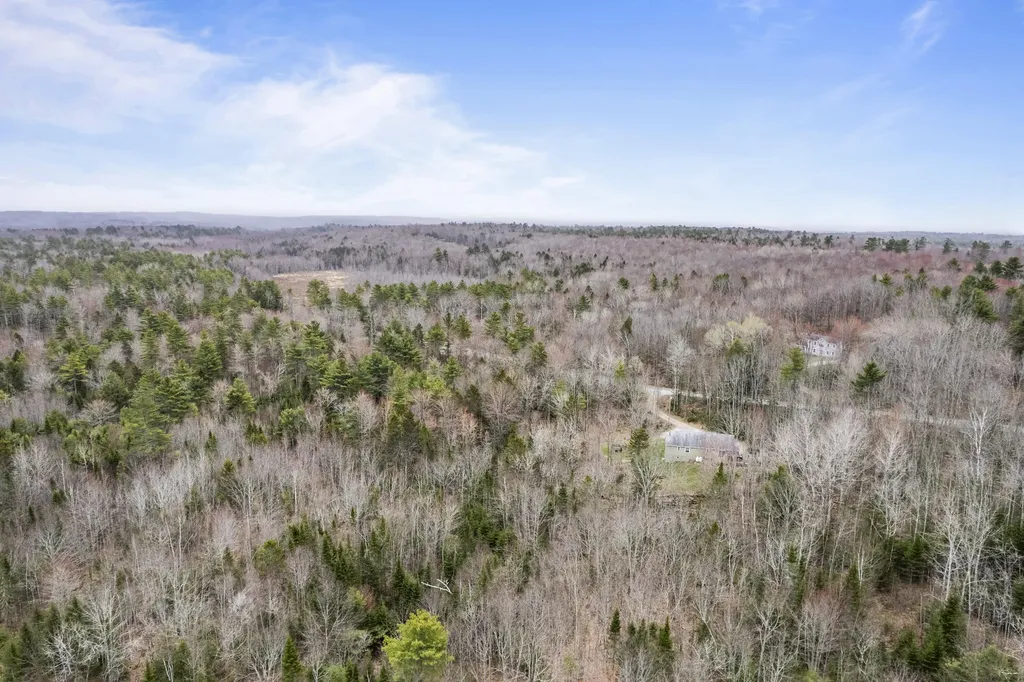 2901 Old Augusta Road Waldoboro ME 04572