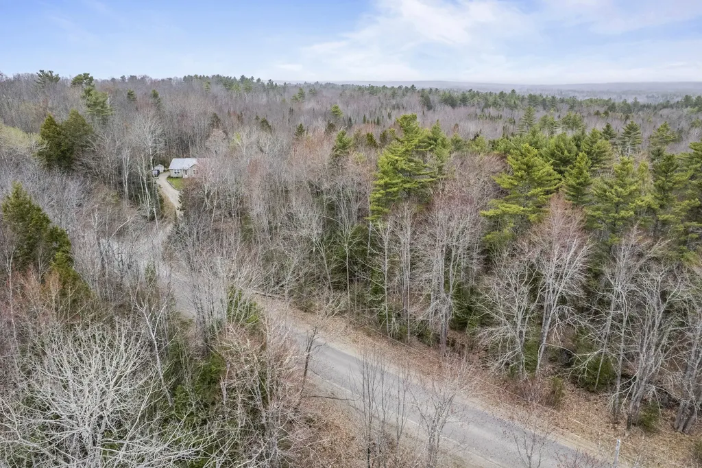 2901 Old Augusta Road Waldoboro ME 04572