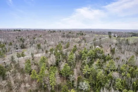 2901 Old Augusta Road Waldoboro ME 04572