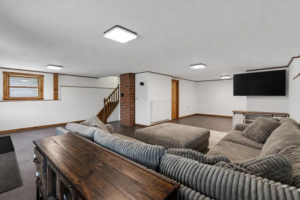 62 Curtis Hill Road Woodstock ME 04219